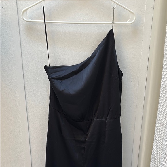 H&M Black Satin One-Shoulder Rhinestone Jumpsuit Small NWT - Picture 4 of 9